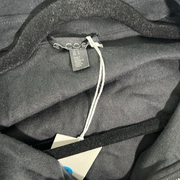 COS Half Zip Pull Over Black - Picture 4 of 4